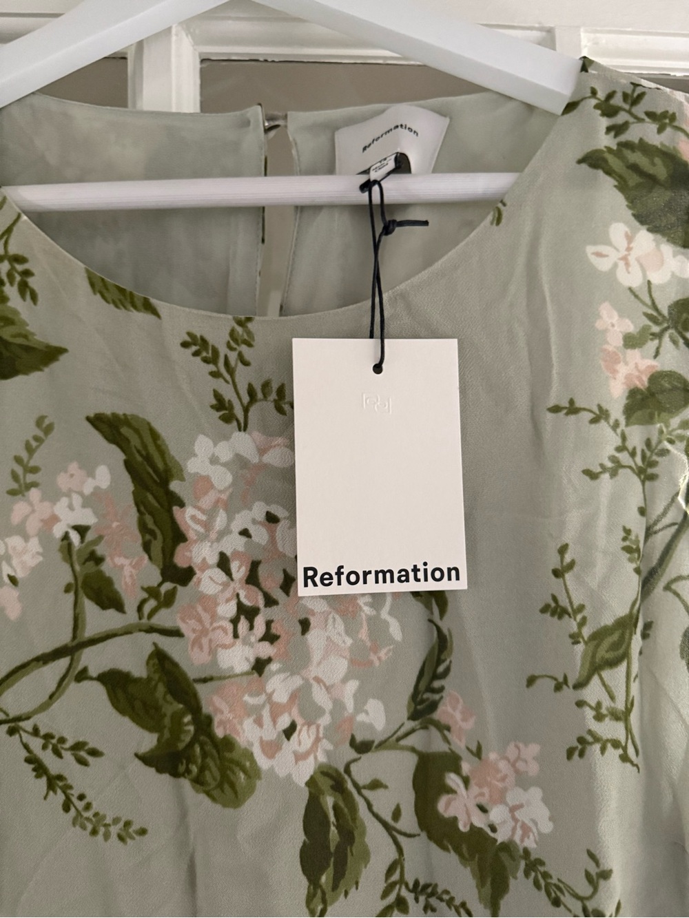 Reformation Mangus Dress ES - Picture 4 of 8